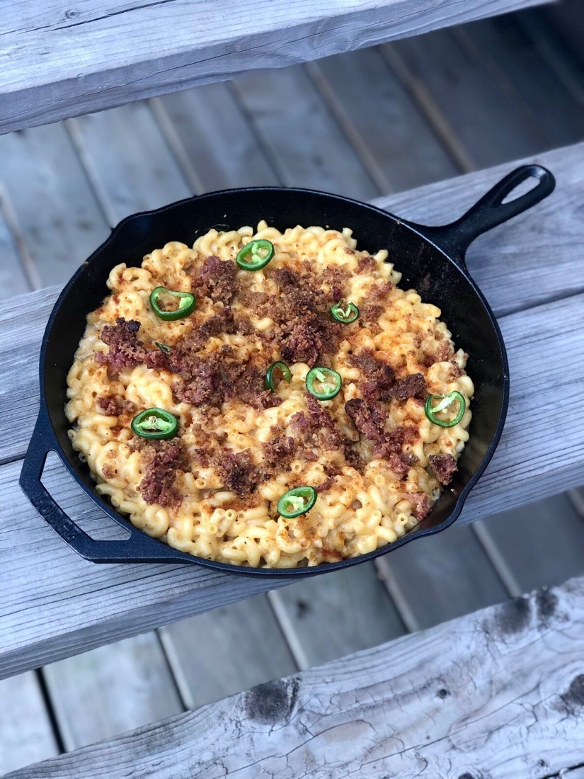 Smoky Skillet Bacon Mac & Cheese